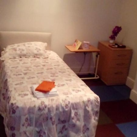 Carer 4 You Residential Home Upholland エクステリア 写真