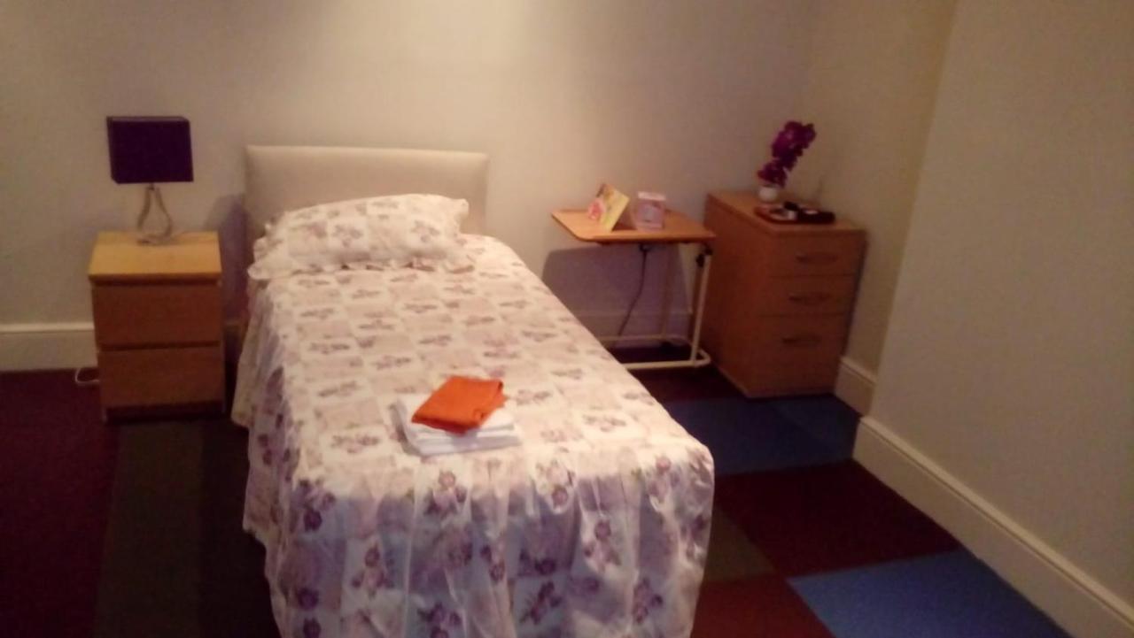 Carer 4 You Residential Home Upholland エクステリア 写真