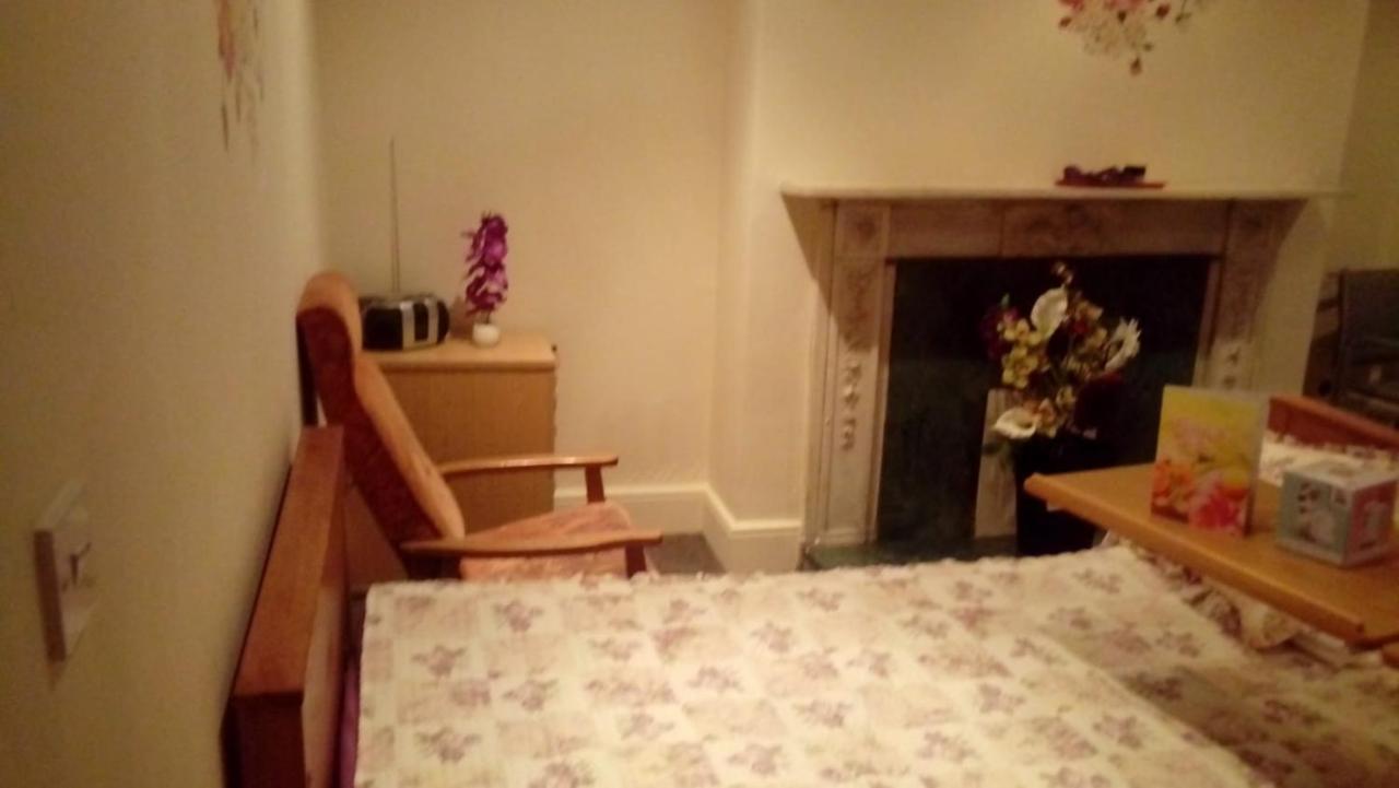 Carer 4 You Residential Home Upholland エクステリア 写真